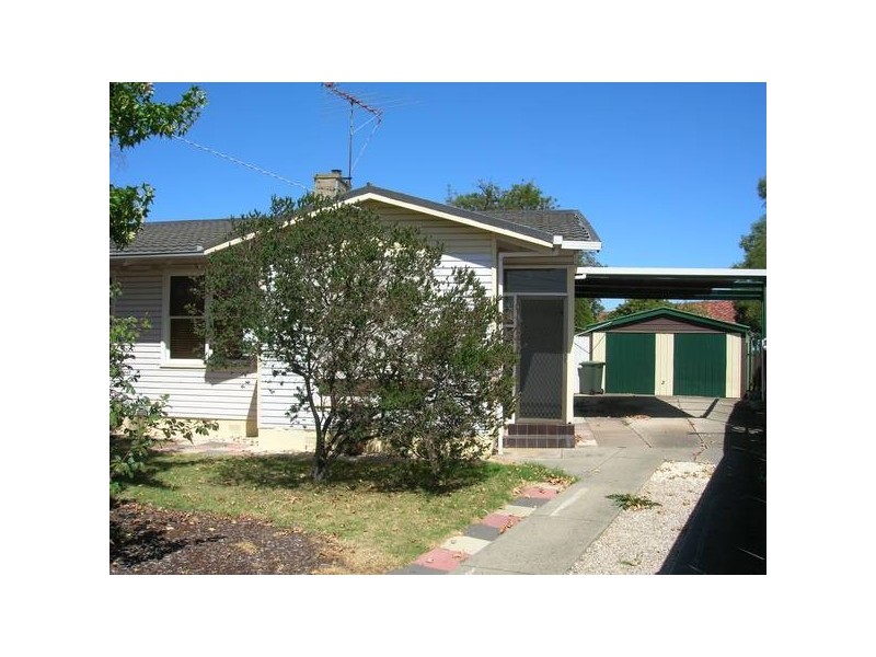 6 Ibis Court, Norlane VIC 3214