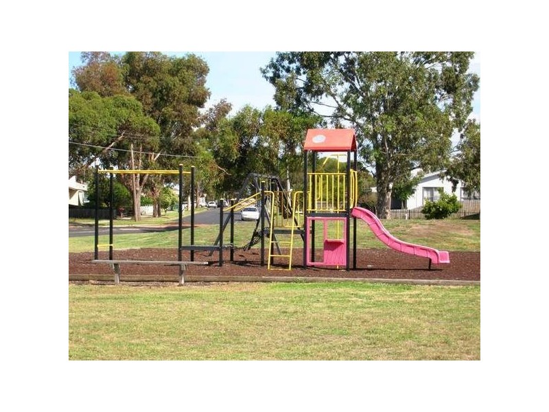 6 Ibis Court, Norlane VIC 3214