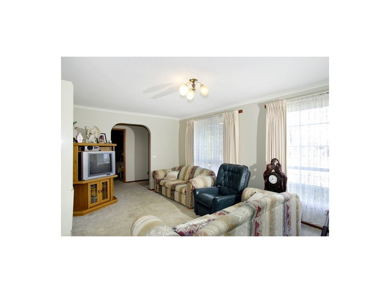 4 Cranbourne Drive, Corio VIC 3214