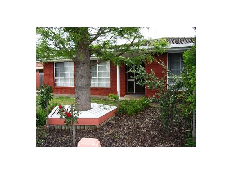 4 Cranbourne Drive, Corio VIC 3214