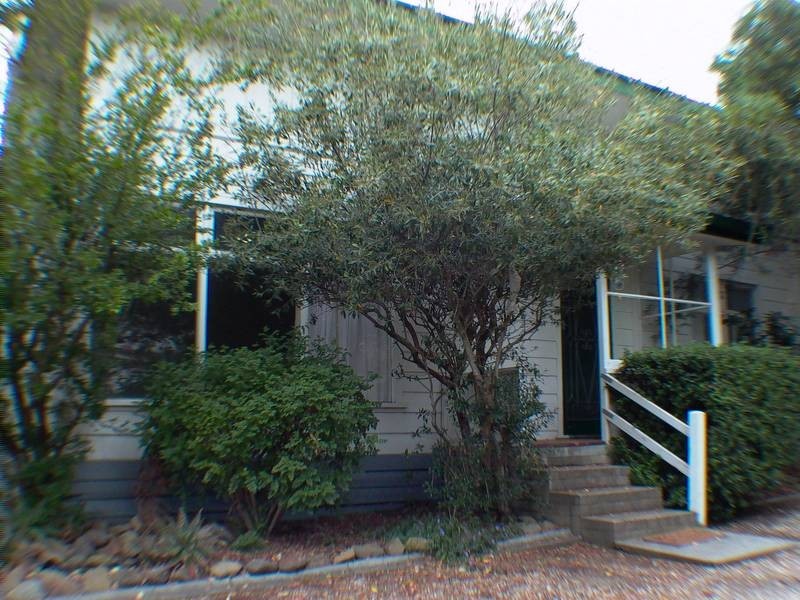 1/19 Claremont Avenue, Newtown VIC 3220