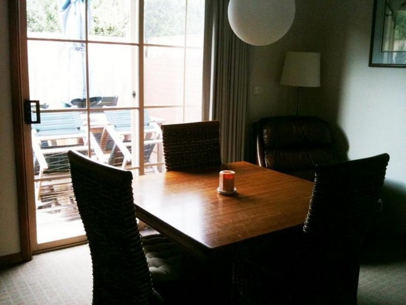 2/62 Marshall Street, Newtown VIC 3220