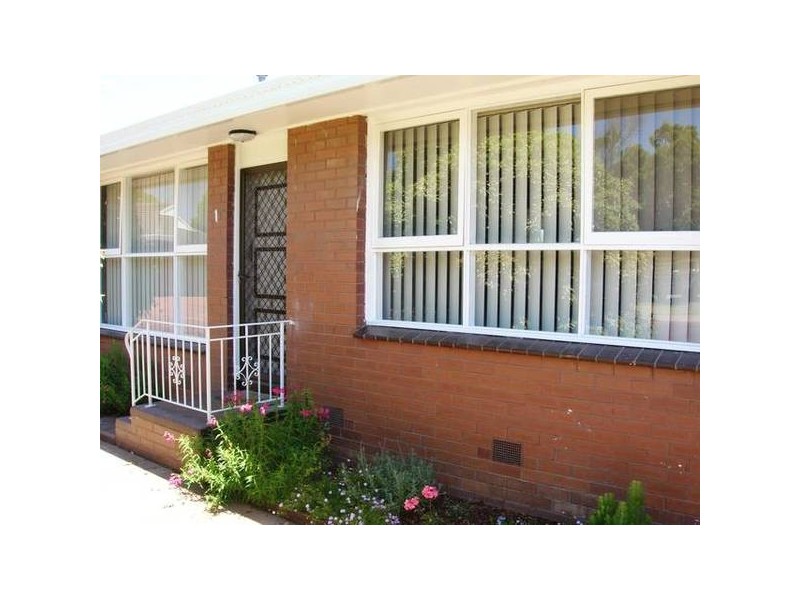 1/6 Hendriks Court, Highton VIC 3216