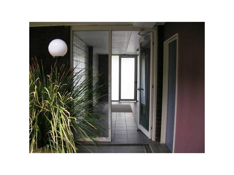 2/4 Fitzroy Street, Geelong VIC 3220