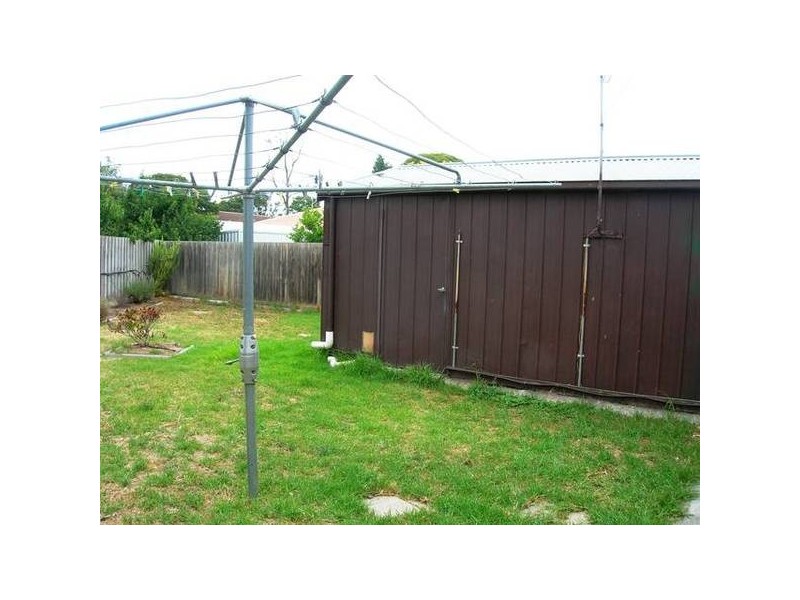 16 Princess Road, Corio VIC 3214