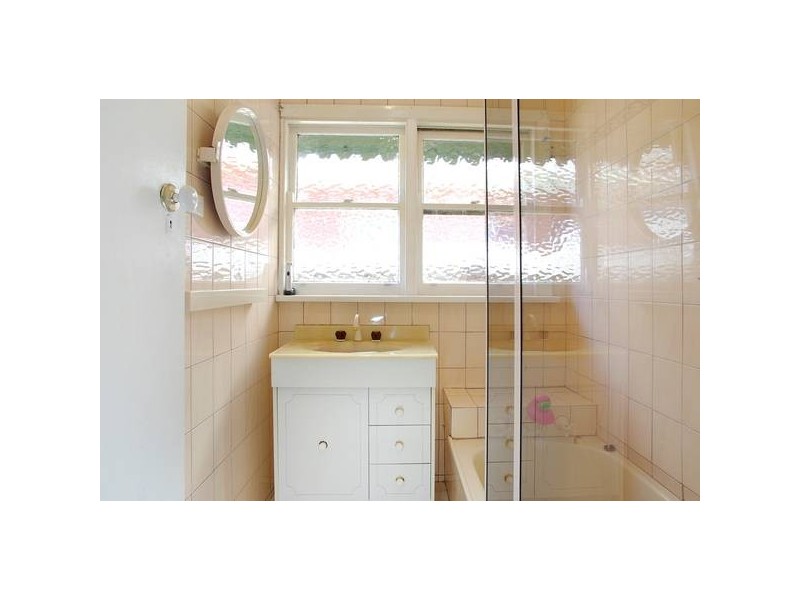 385 Shannon Ave, Newtown VIC 3220