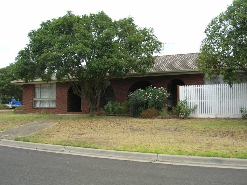 1 Currawong Court, Lara VIC 3212