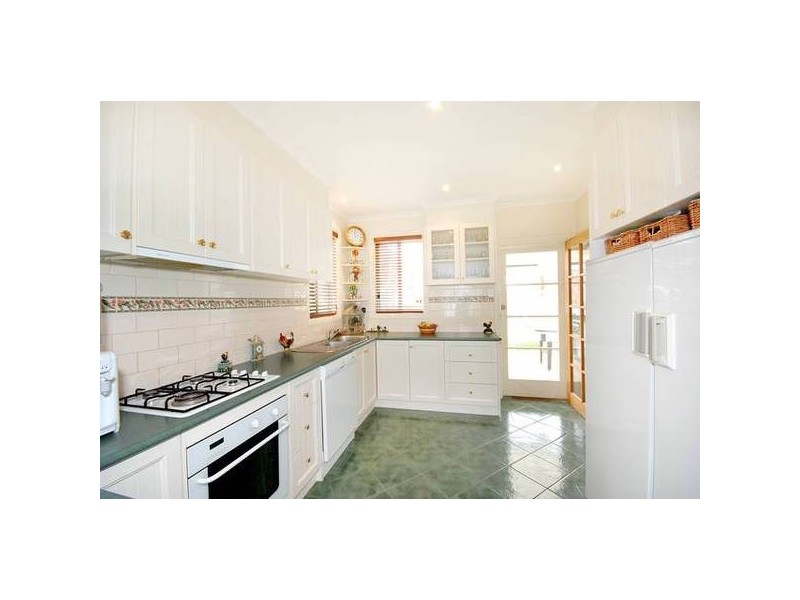 3 Bohan Grove, Belmont VIC 3216