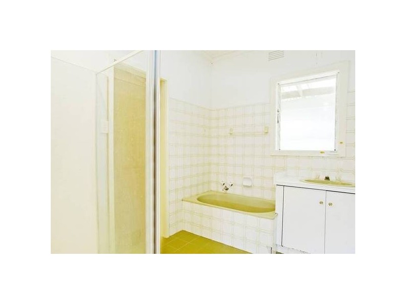 114 West Fyans Street, Newtown VIC 3220