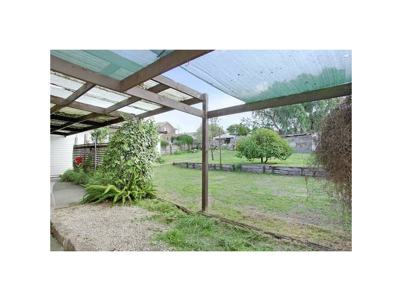 114 West Fyans Street, Newtown VIC 3220