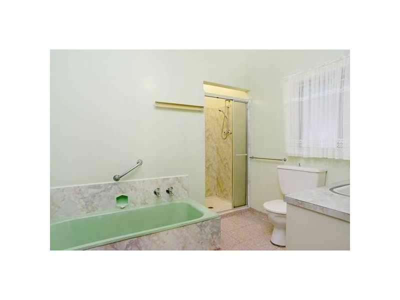 21 Clarendon Street, Newtown VIC 3220