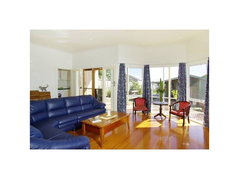 16 Ann Street, Geelong West VIC 3218