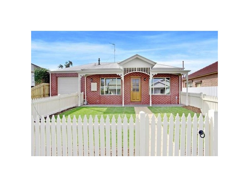 38 Mervyn Street, Newtown VIC 3220