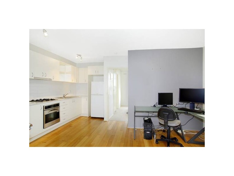 2/4 Fitzroy Street, Geelong VIC 3220