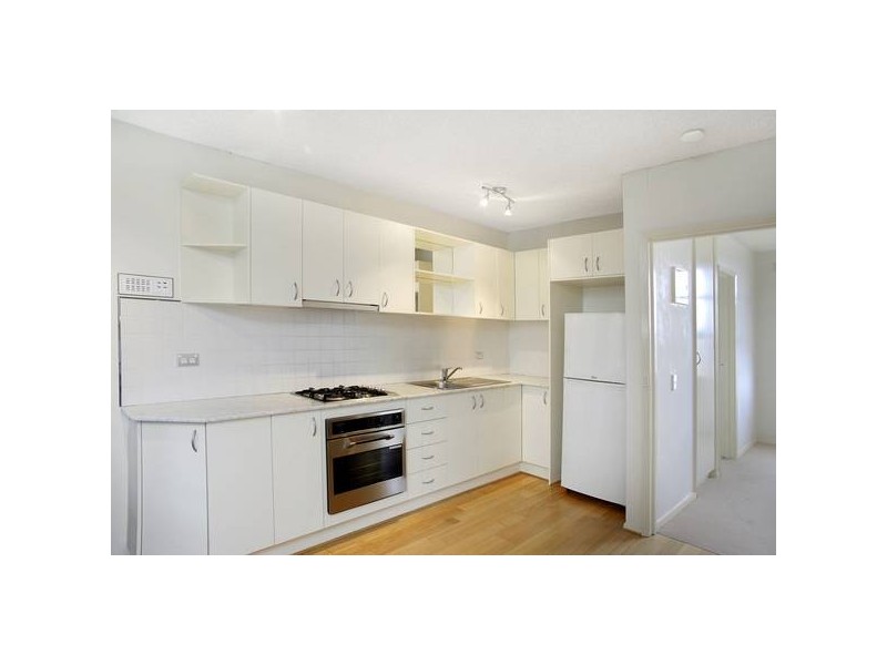 2/4 Fitzroy Street, Geelong VIC 3220