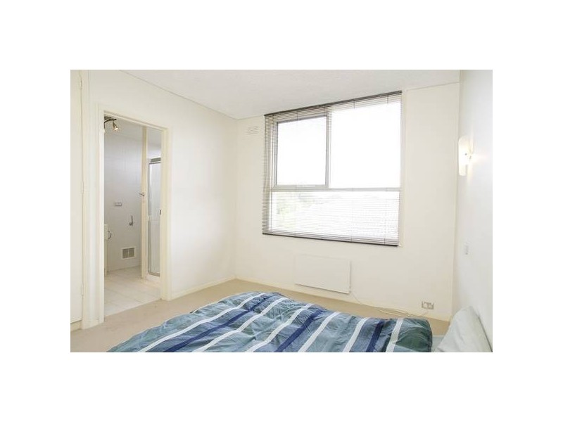 2/4 Fitzroy Street, Geelong VIC 3220