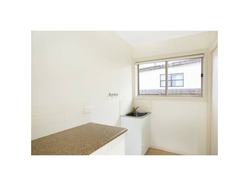 1/5 Robb Avenue, Hamlyn Heights VIC 3215