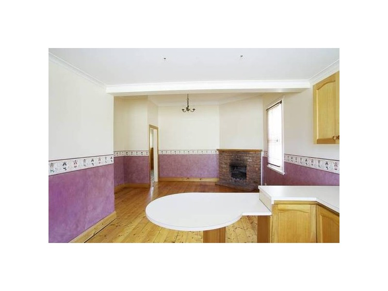 1 Shannon Ave, Hamlyn Heights VIC 3215