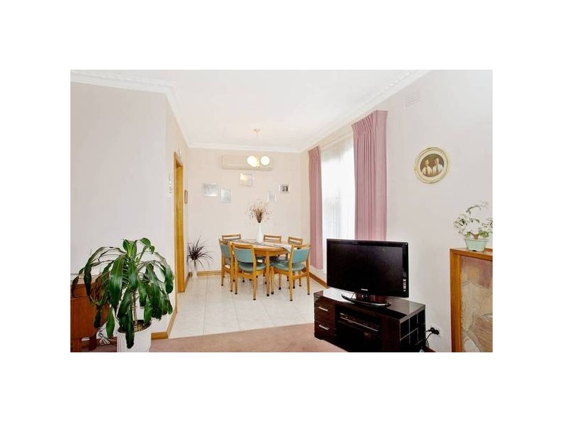 3 Macarthur, Hamlyn Heights VIC 3215