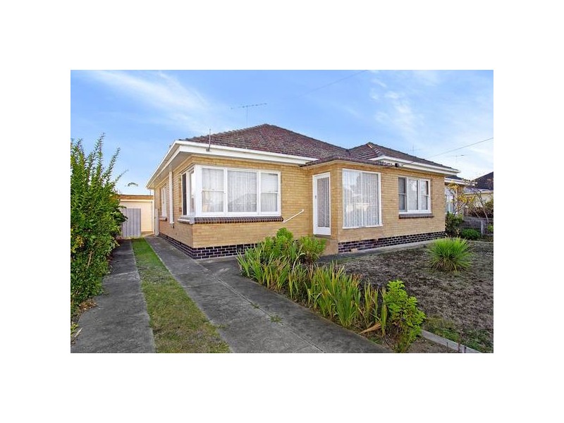 35 Osbourne Avenue, North Geelong VIC 3215