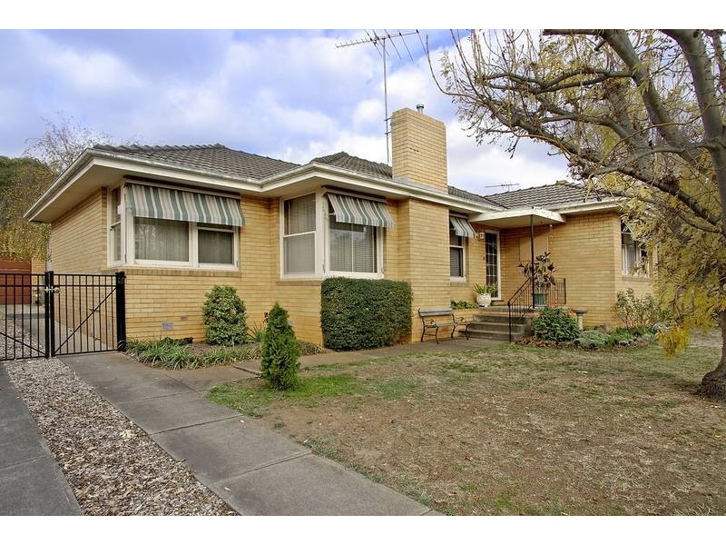 3 Brocka Avenue, Belmont VIC 3216