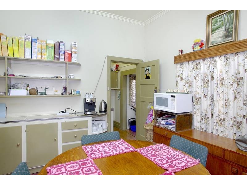 248 Shannon Ave, Geelong West VIC 3218