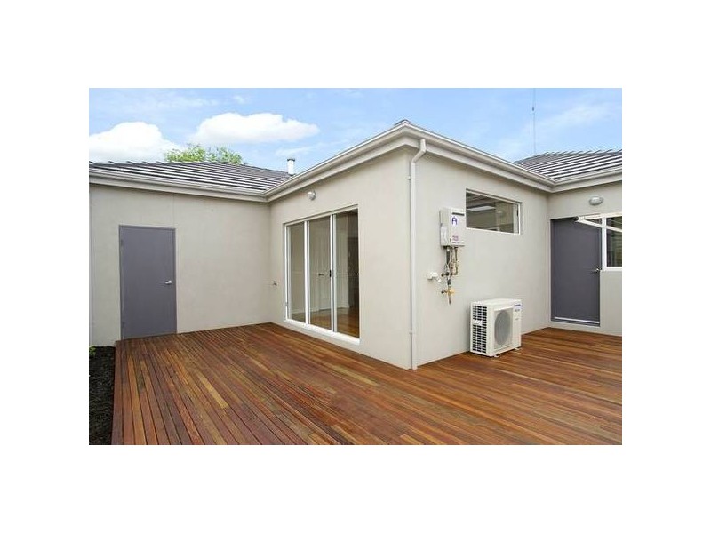 1,2,3/41 Percy Street, Newtown VIC 3220