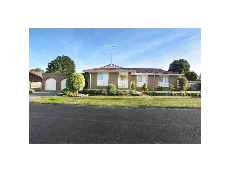 3 Kidman Avenue, Belmont VIC 3216