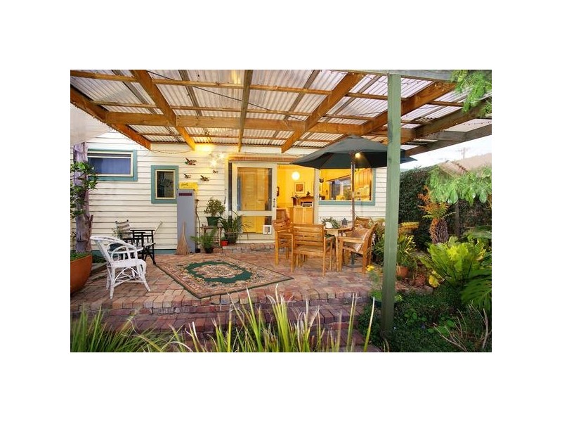 52 Collins Street, Geelong West VIC 3218