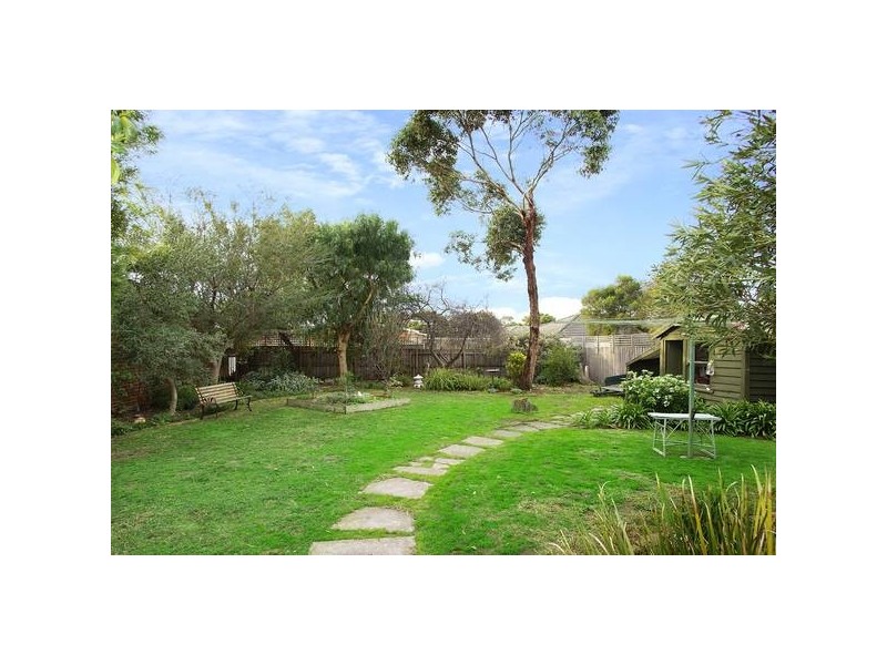 52 Collins Street, Geelong West VIC 3218