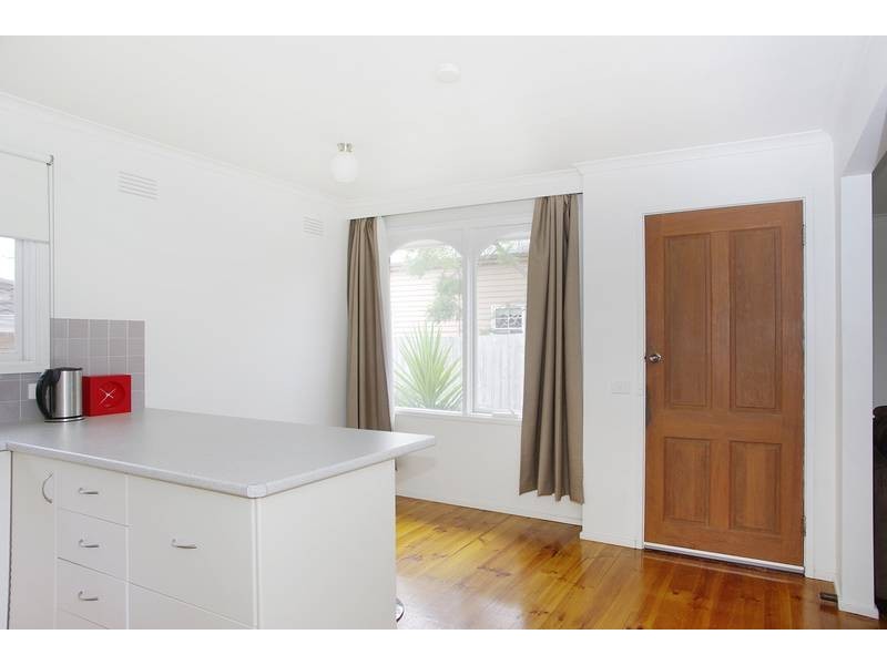 1/349 Pakington Street, Newtown VIC 3220