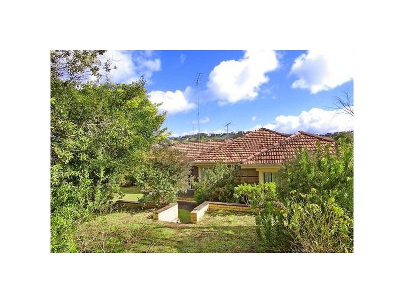 12 Ardlui Drive, Newtown VIC 3220