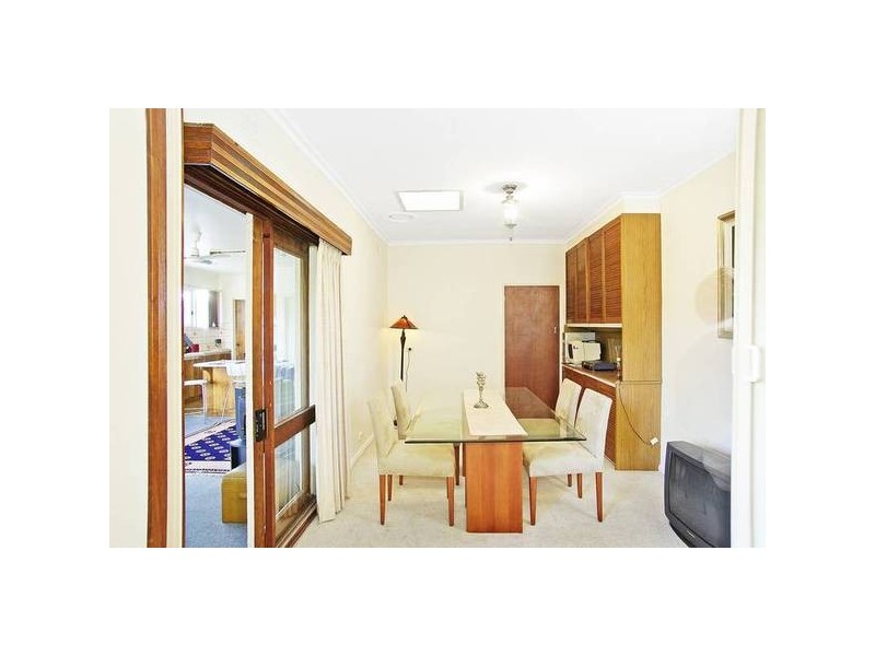 12 Ardlui Drive, Newtown VIC 3220