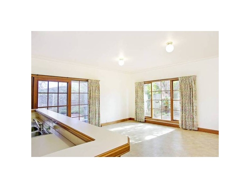 30 Warwick Street, Newtown VIC 3220