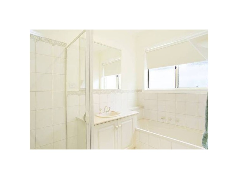 23 Mackie Close, Hamlyn Heights VIC 3215