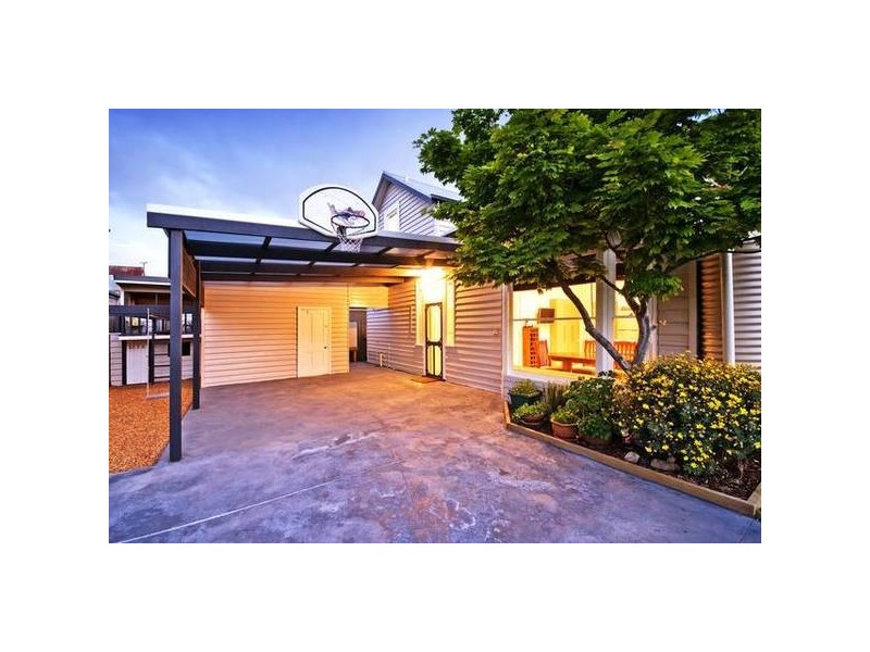 26 Marshall Street, Newtown VIC 3220