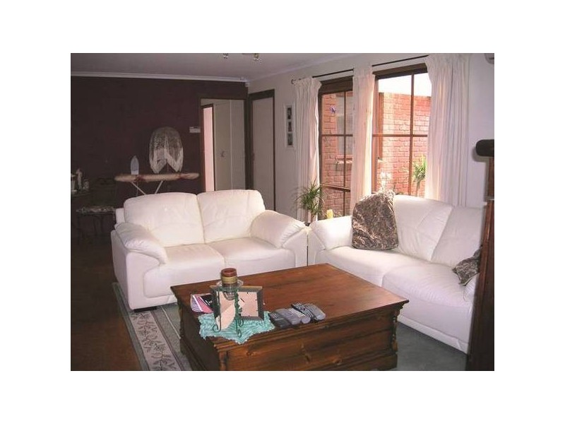 41 Ghazeepore Rd, Waurn Ponds VIC 3216