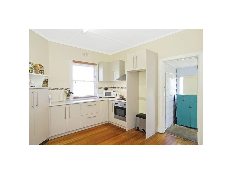 12 Richardson Street, East Geelong VIC 3219