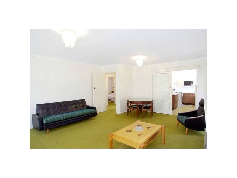 1/28 Bristol Road, Newtown VIC 3220