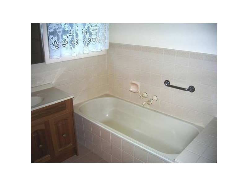 2/2 Upper Skene St, Newtown VIC 3220