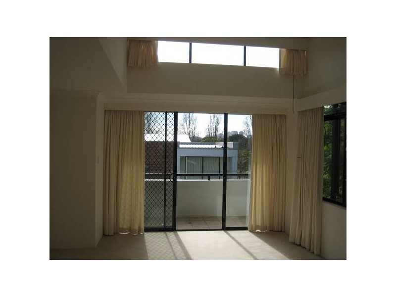 17-19 Alison Rd, Kensington NSW 2033