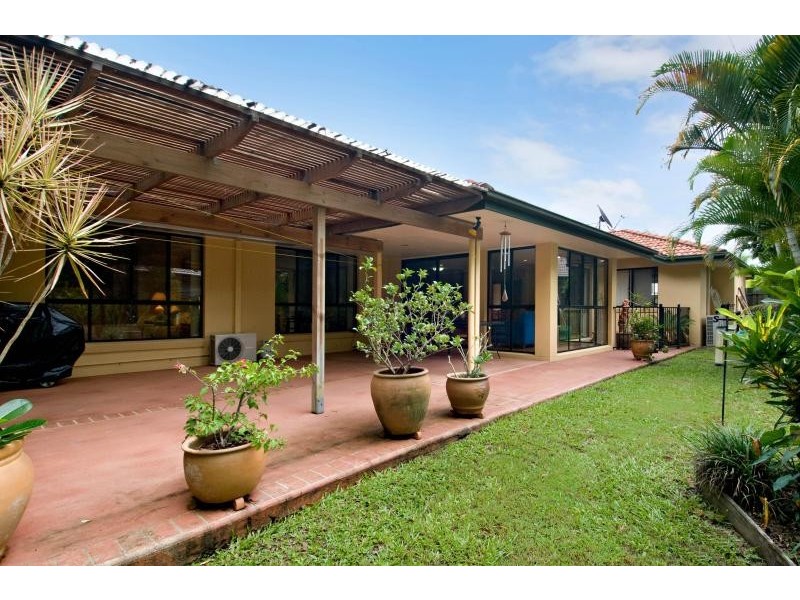 9 Club Court, Tewantin QLD 4565