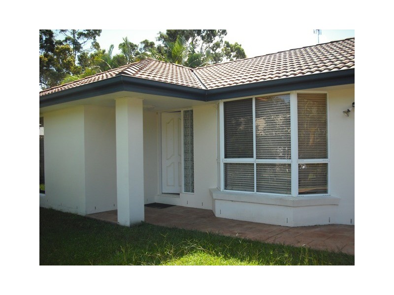 10 Cooba Place, Noosaville QLD 4566