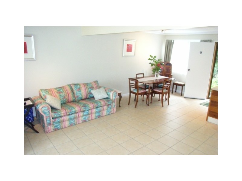 6/2 Moorindil St, Tewantin QLD 4565