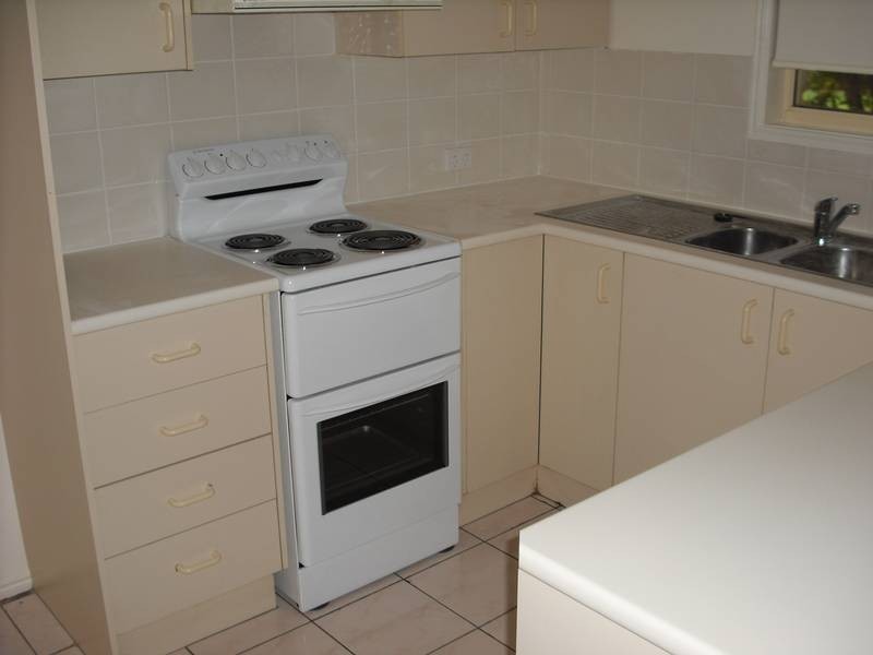 1/3 Sylvia Street, Noosaville QLD 4566