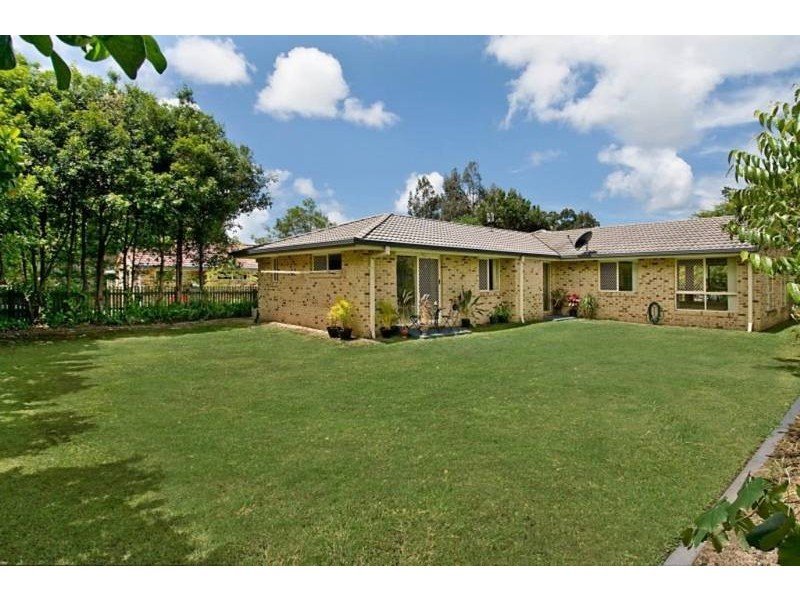 6 Cassia St, Noosaville QLD 4566