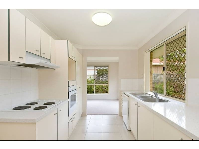 6 Cassia St, Noosaville QLD 4566