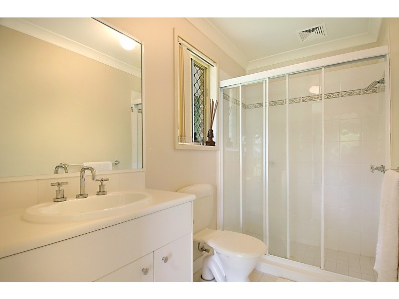 6 Cassia St, Noosaville QLD 4566