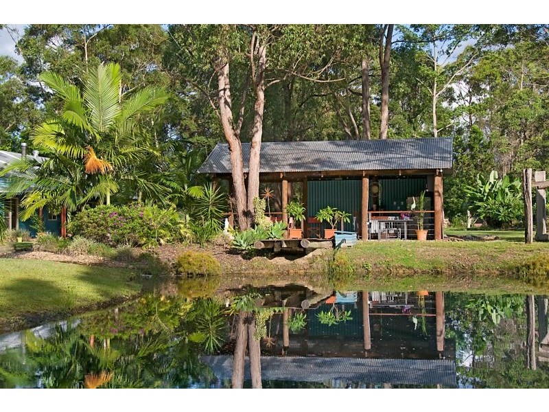 16 Greengate Rd, Cooroibah QLD 4565