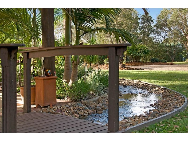 16 Greengate Rd, Cooroibah QLD 4565